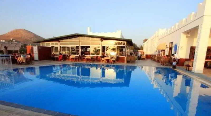 Sun And Sea Beach Hotel Turgutreis