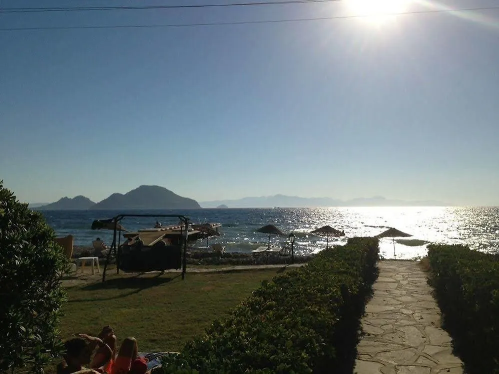 Sun And Sea Beach Hotel Turgutreis